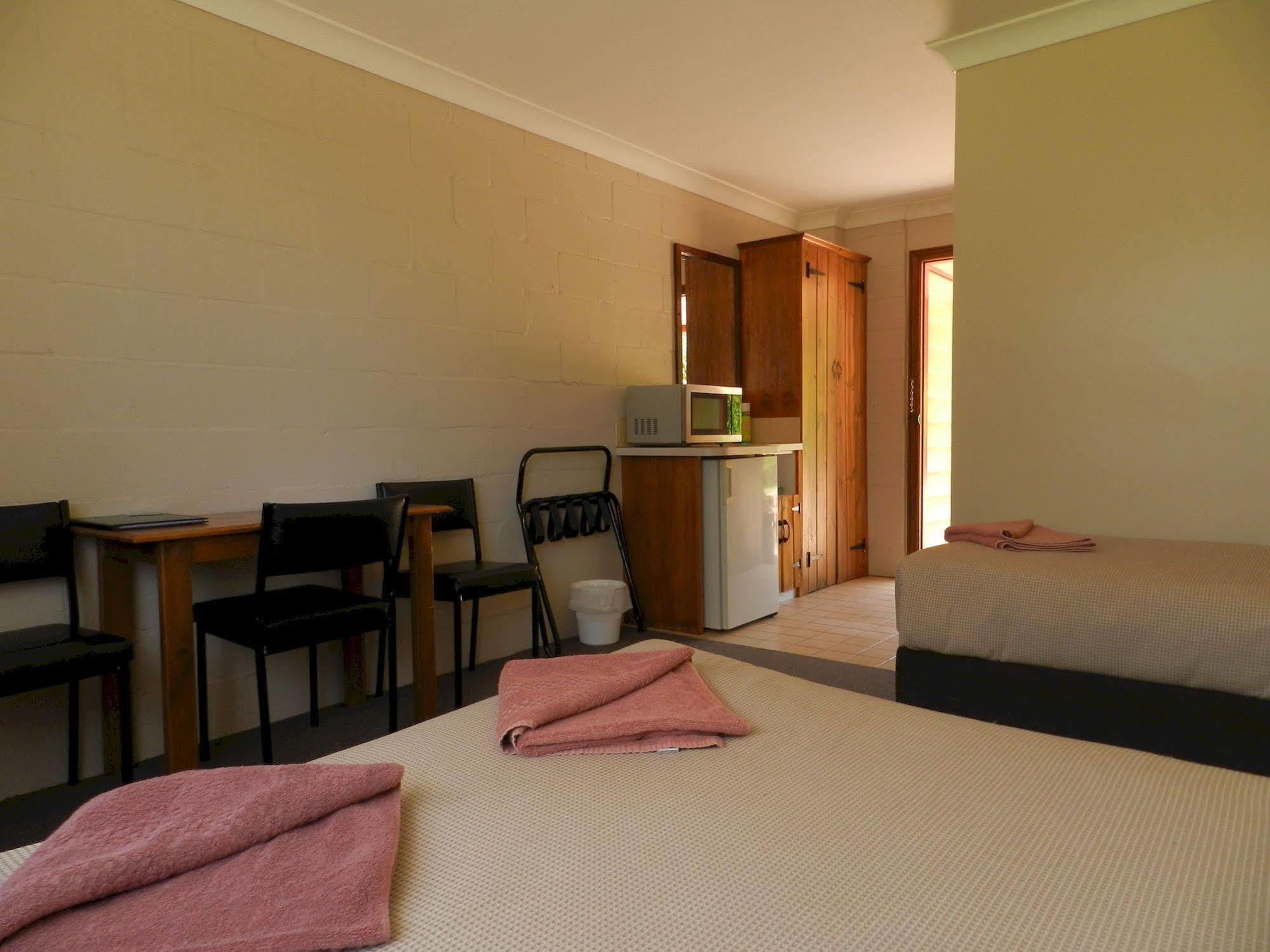 Twelve Apostles Motel & Country Retreat Princetown Bagian luar foto